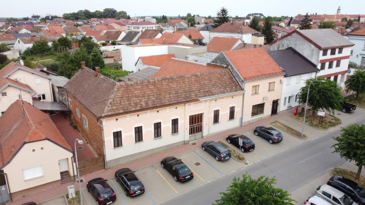 Sobe Dakovacki Vezovi Hotel Ðakovo Bagian luar foto