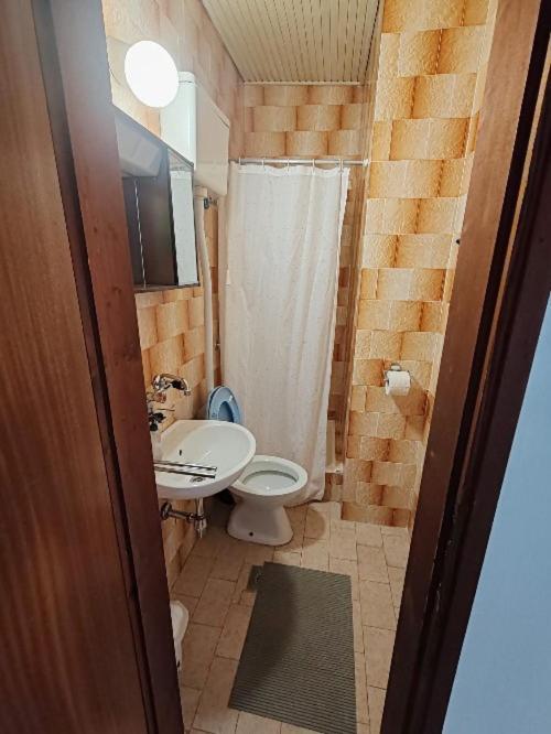 Sobe Dakovacki Vezovi Hotel Ðakovo Bagian luar foto
